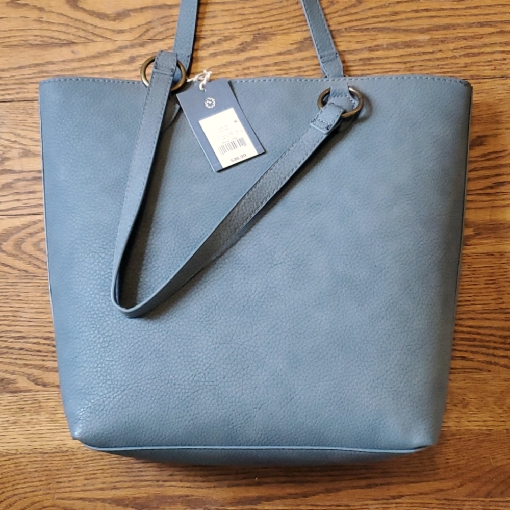 Universal Thread Blue Pebbled Faux Leather Purse